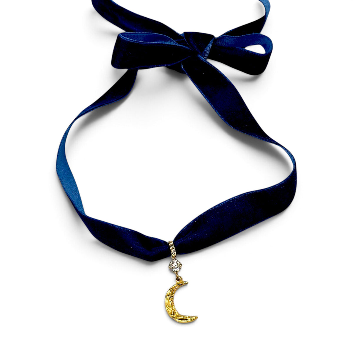 ARCANA CRESCENT