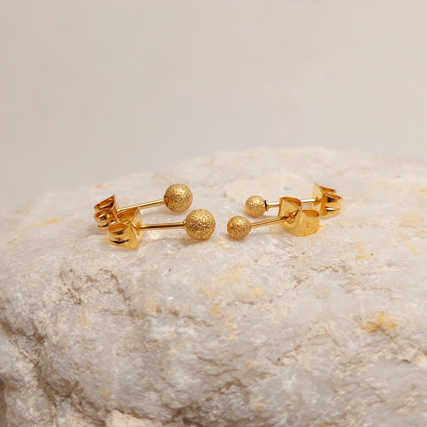 GOLD DUST – Lakris Jewelry